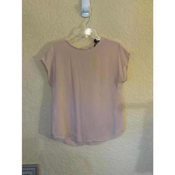 Banana Republic Tops - Banana Republic Soft Blush Pink Short Sleeve Top - Size XS Petite
